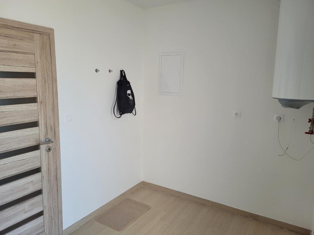 Apartman Neva Galanta Eksteriør billede